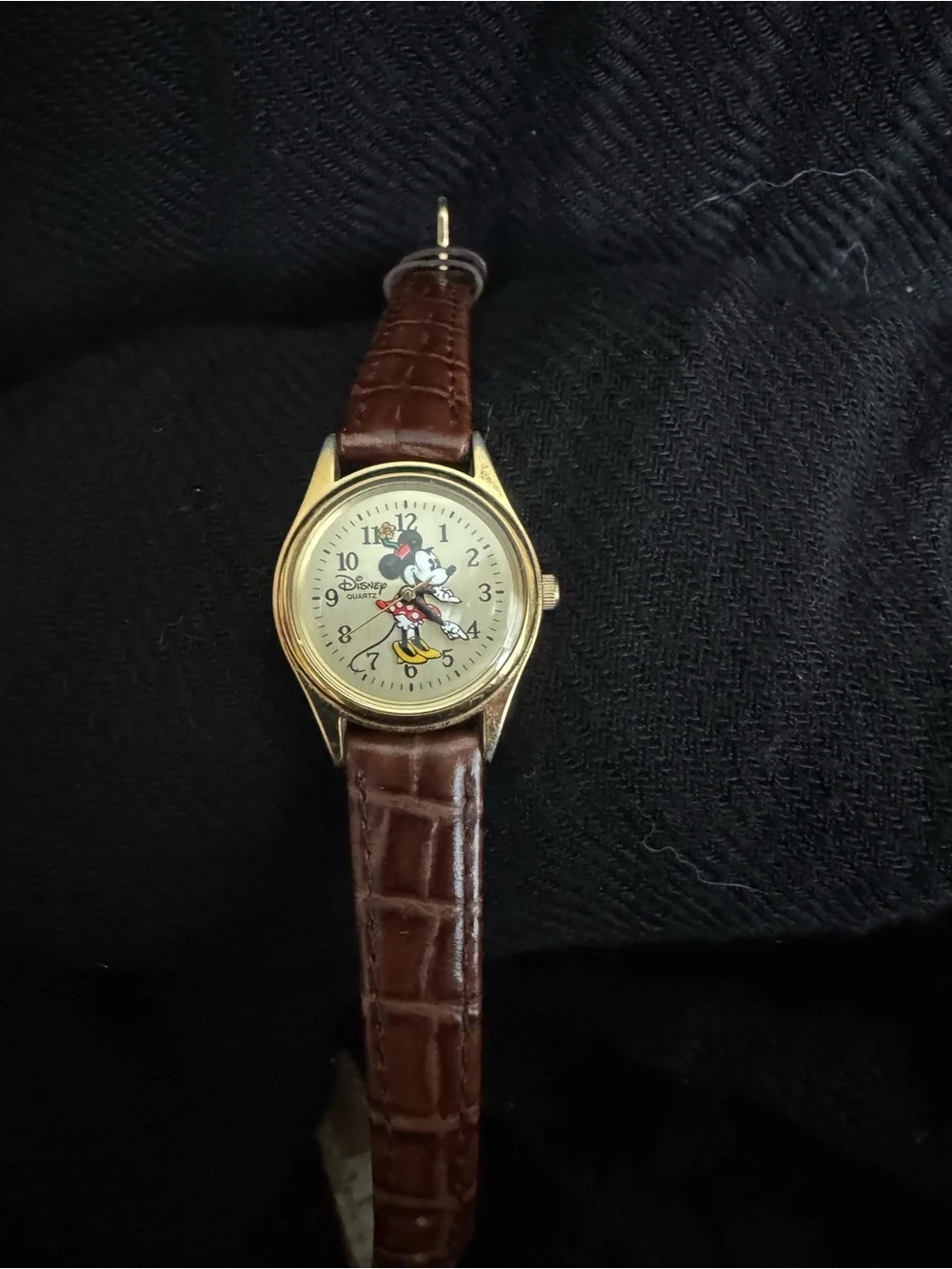 Disney Minnie Mouse Gold and Brown Leather Strap Watch